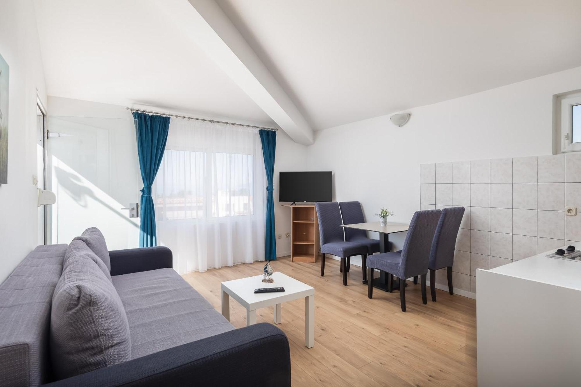 Apartments Near Central Beach With Free Parking ماكارسكا الغرفة الصورة