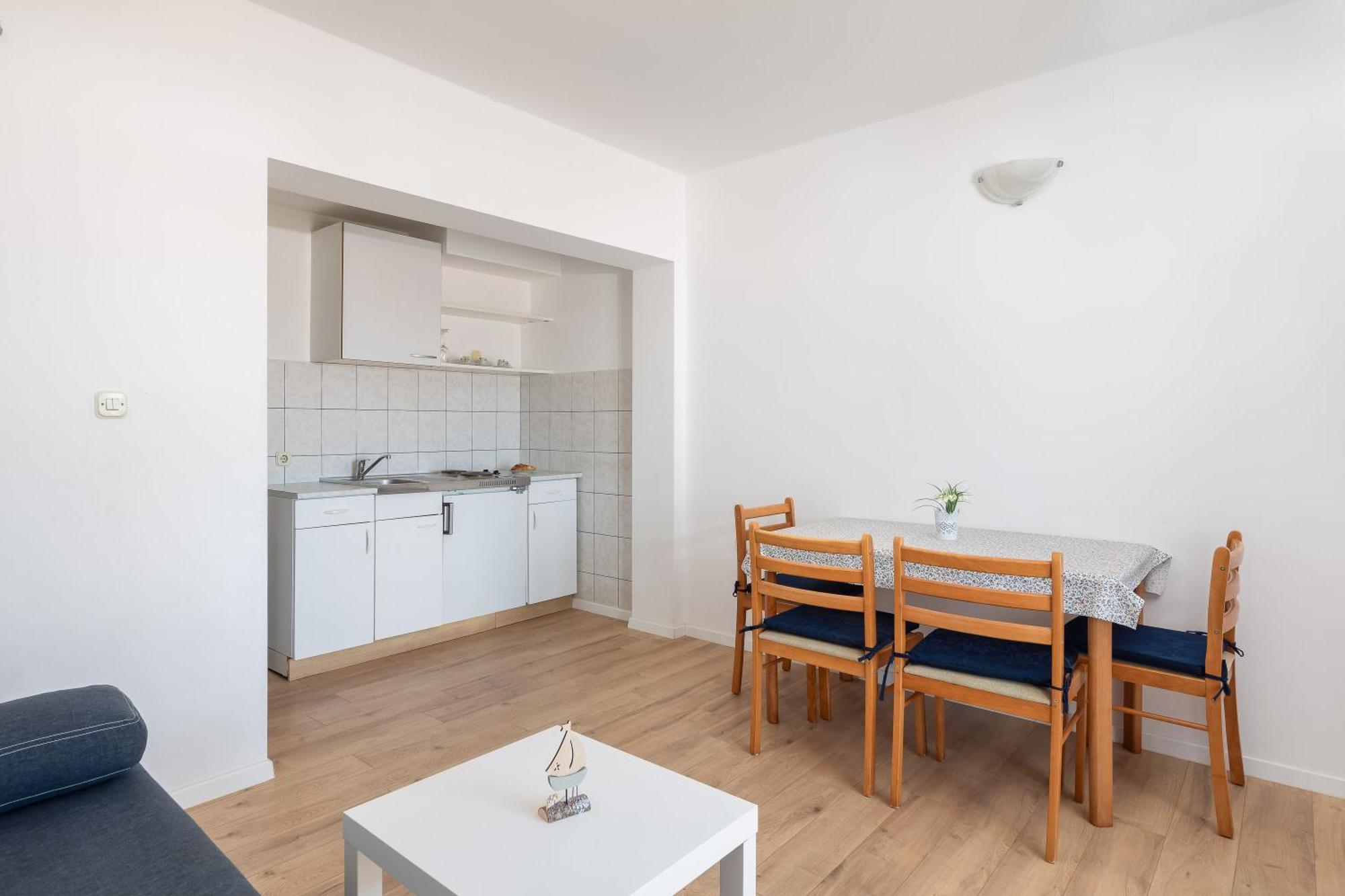 Apartments Near Central Beach With Free Parking ماكارسكا الغرفة الصورة